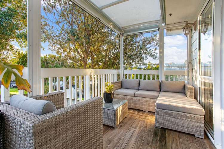 37 Charlotte Street Stanmore Bay_7