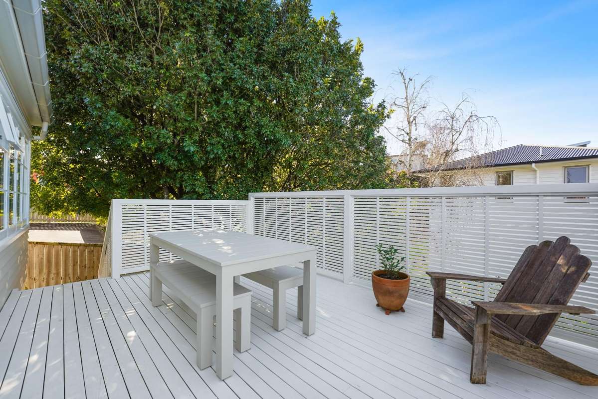 66 Castledine Crescent_5