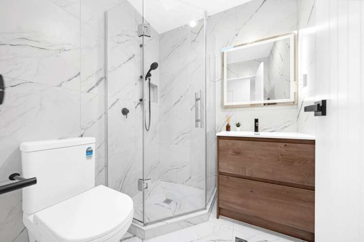3 Kiato Lane Flat Bush_13
