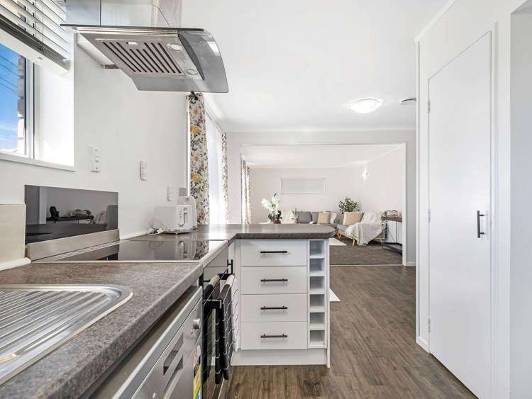 15 May Road Mangakakahi_32