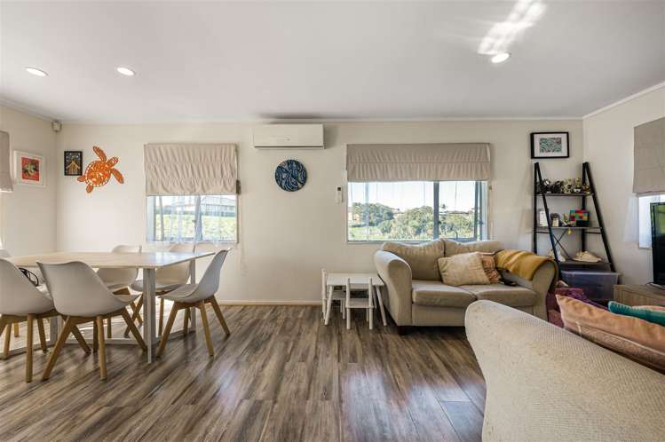 42 Manston Road Mangere_7