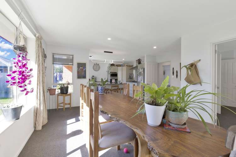 61 Clearbrook Street Shirley_9