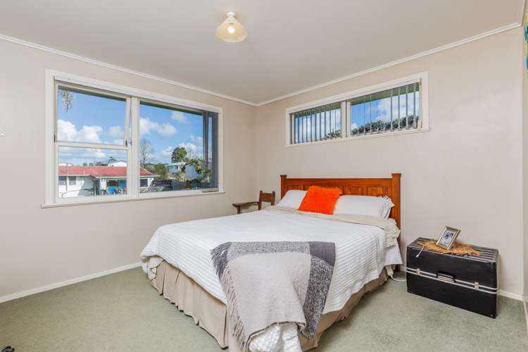 7 Melba Street Beach Haven_21