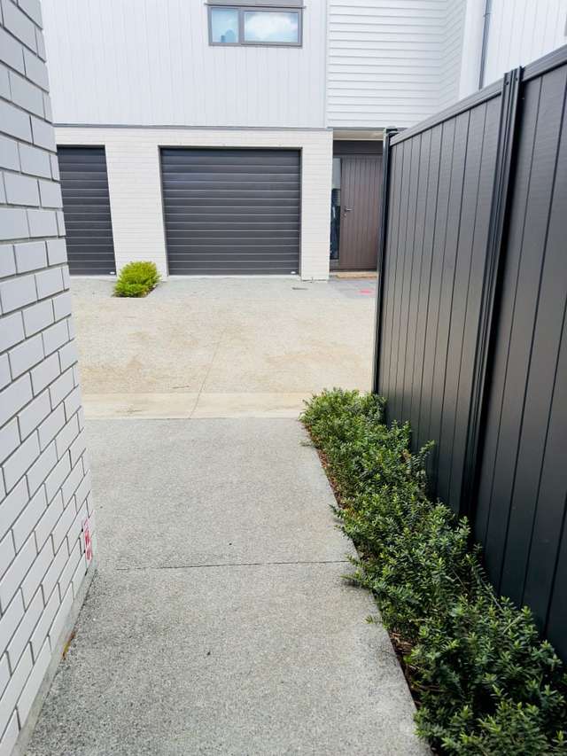 9/1 Myrtle Street Hutt Central_1