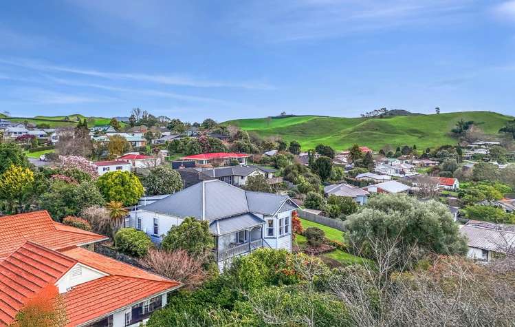 20 High Street Tirau_23