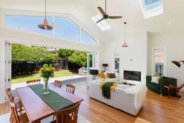 11 Empire Road Devonport_4