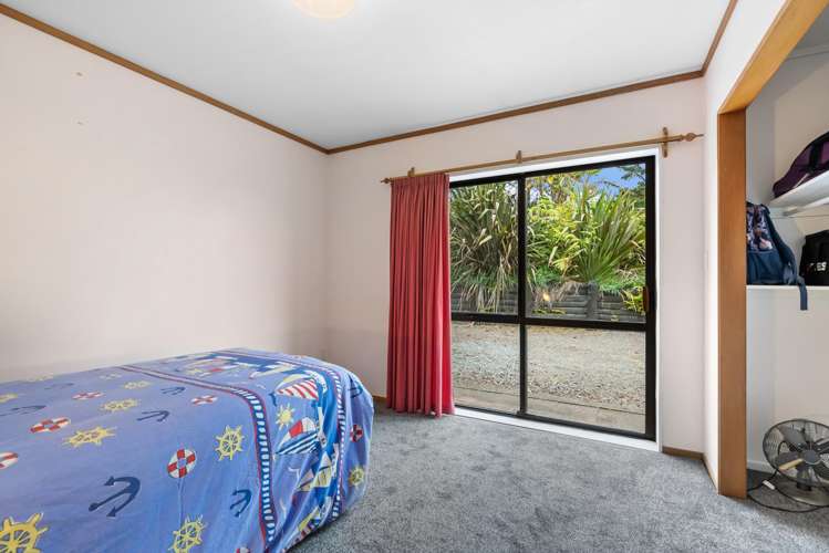 136 Knight Road Ruatangata West_14