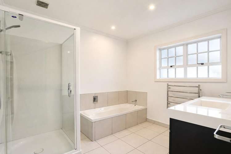 7 Tiffiney Place Chartwell_22