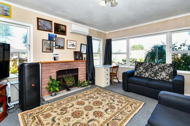 7 Malcolm Place Mangere East_3