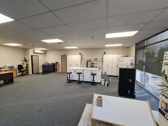 Unit 3, 1 Edmonton Road Hornby_3