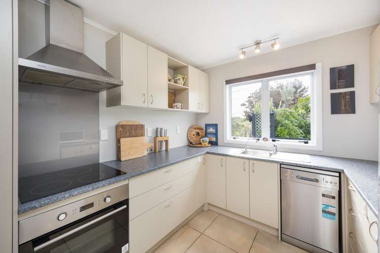9 Warren Street Foxton Beach_6