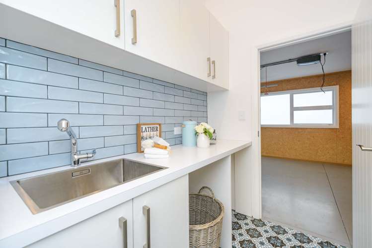 2b Alton Place Hokowhitu_16