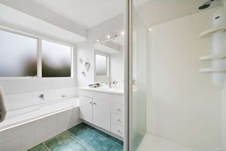 5 Isaac Place East Tamaki Heights_13