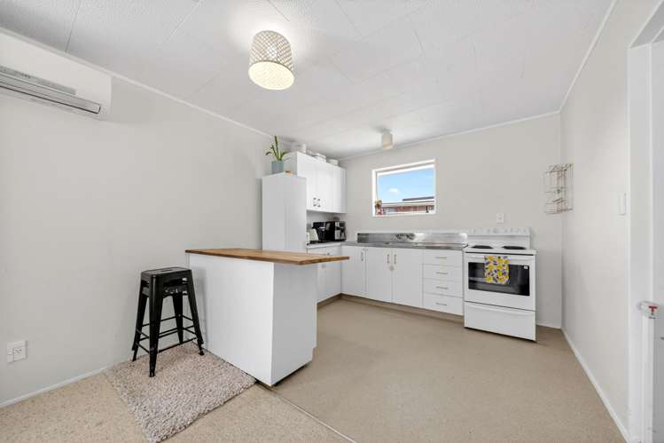 5 Newland Place_1