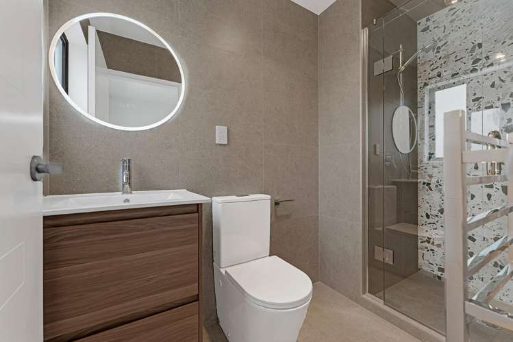 1 Lovely Thalora Mangere East_6