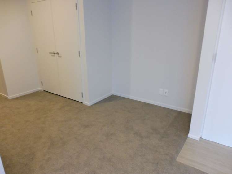 301/3 Bluegrey Avenue Stonefields_4