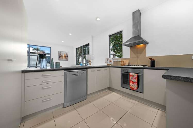 44 Figaro Crescent Takanini_8