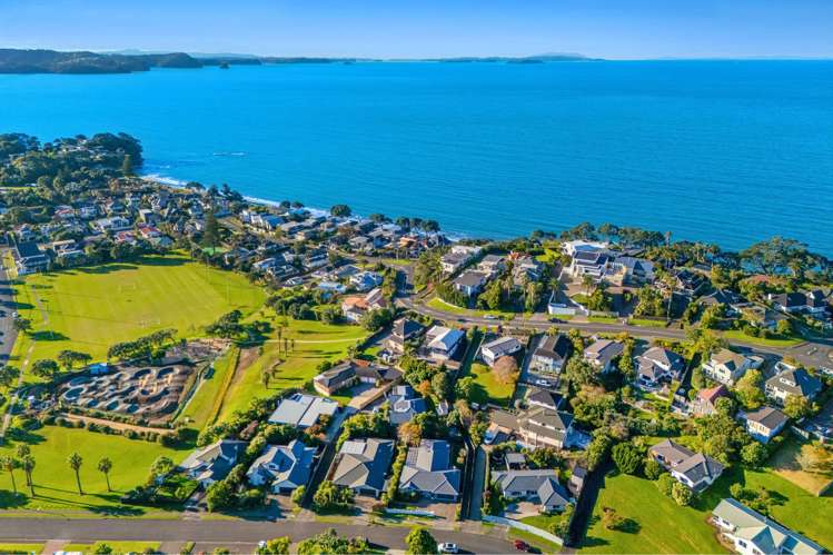 19 Esther Place Red Beach_33