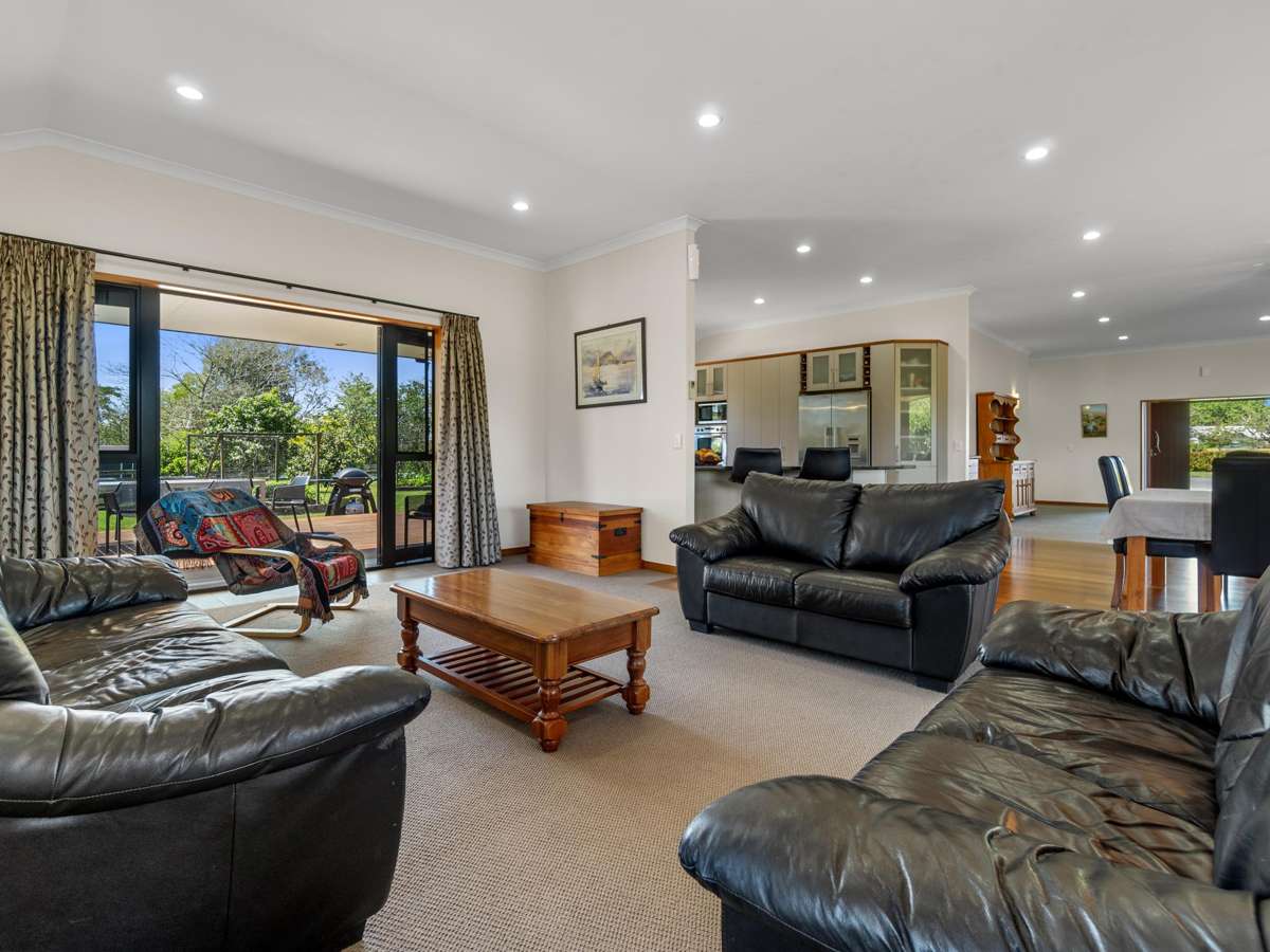 681 Beechey Street_4