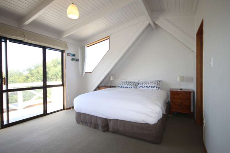 9 Britannia Dell Pauanui_13