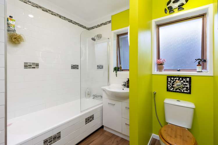 1/6 Albatross Road Red Beach_10