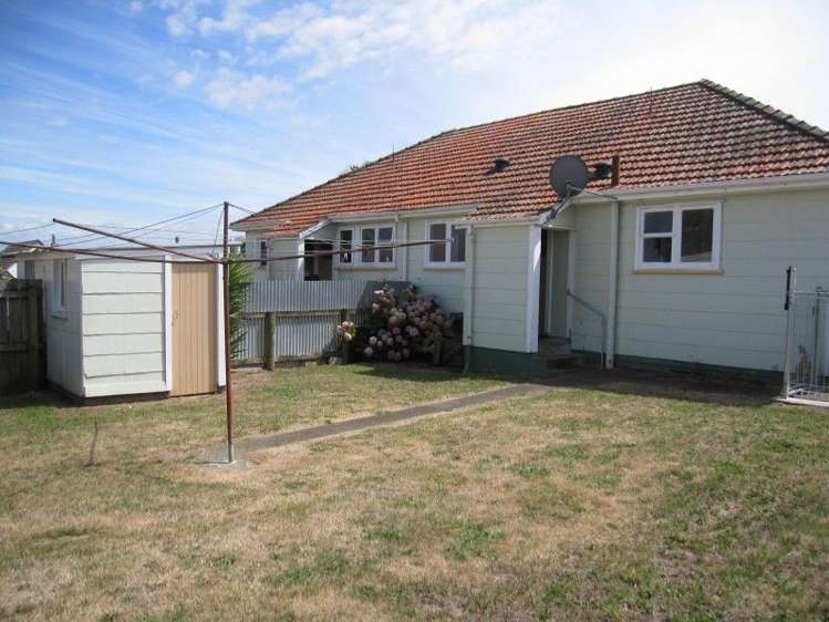 14 Churchill Street Waipukurau and Surrounds_8