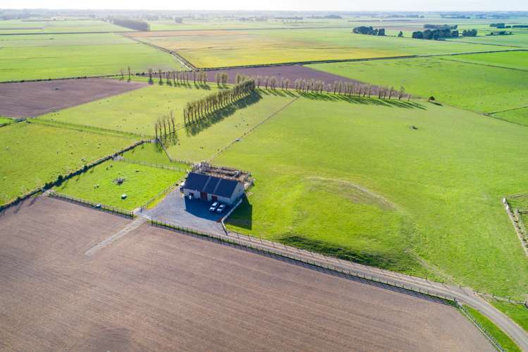 1043 Lockwood Road Kairanga_1