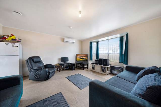 5 Tabitha Crescent Henderson_2