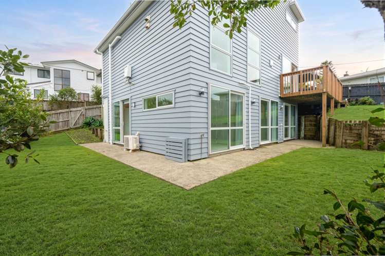 17 Limmer Place Browns Bay_21