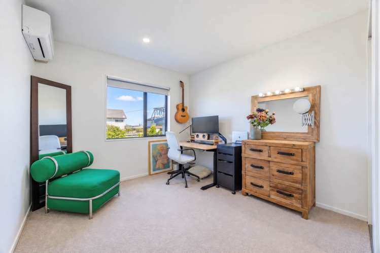 6/621 Glenfield Road_5