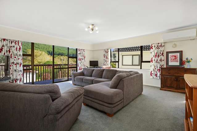 6 Zande Terrace Tawa_1