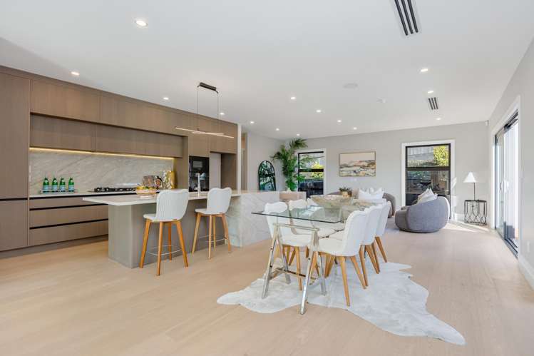 9 Halcyon Bay Lane Ara Hills_2