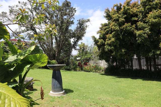 76 Onewa road Northcote Point_1