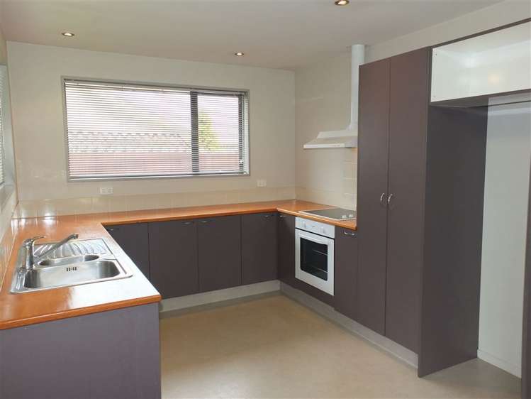 2/33 York Street Seaview_6