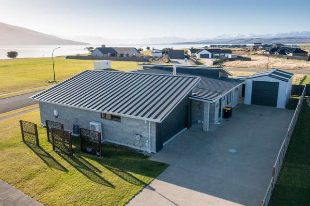 64 Rodeo Drive Te Anau_1