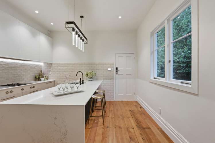 12 Shipherds Avenue Epsom_29