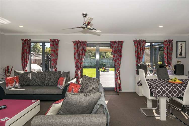 7 Vorbach Place Renwick_2