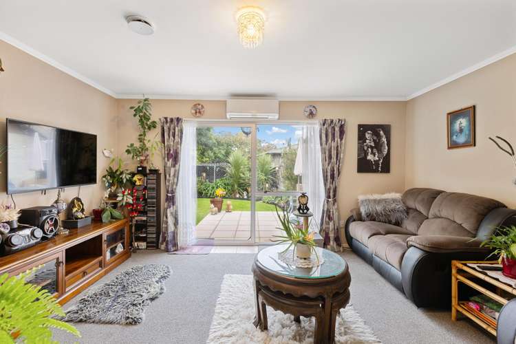 2/113A Oakhampton Street Hornby_4