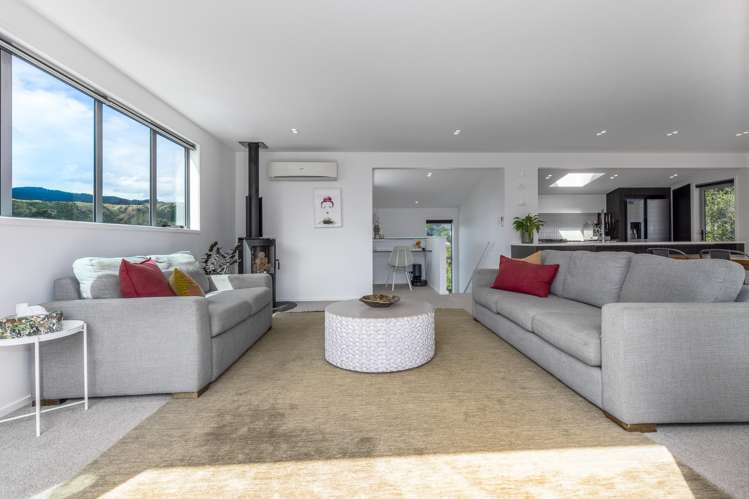 8 Tiromoana Road Raumati South_9