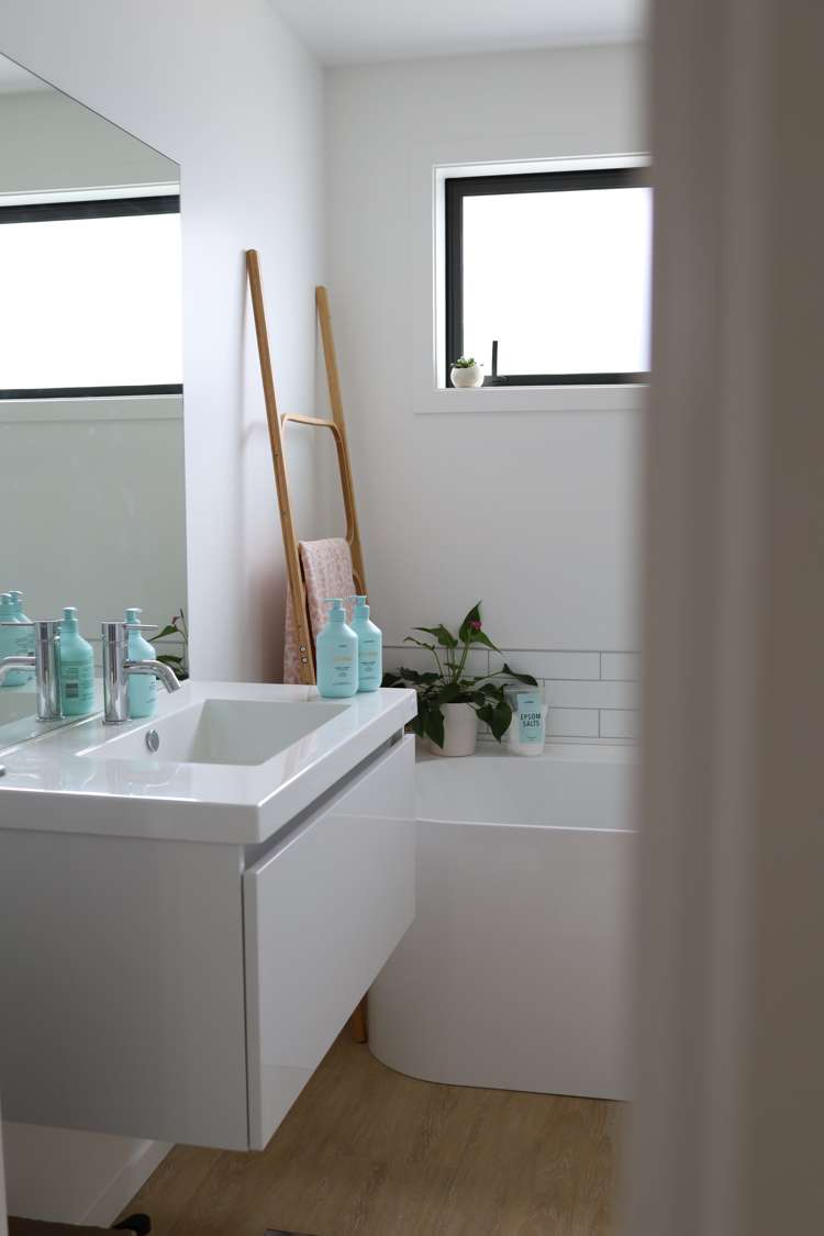 17 Tuke Lane Wanaka_13