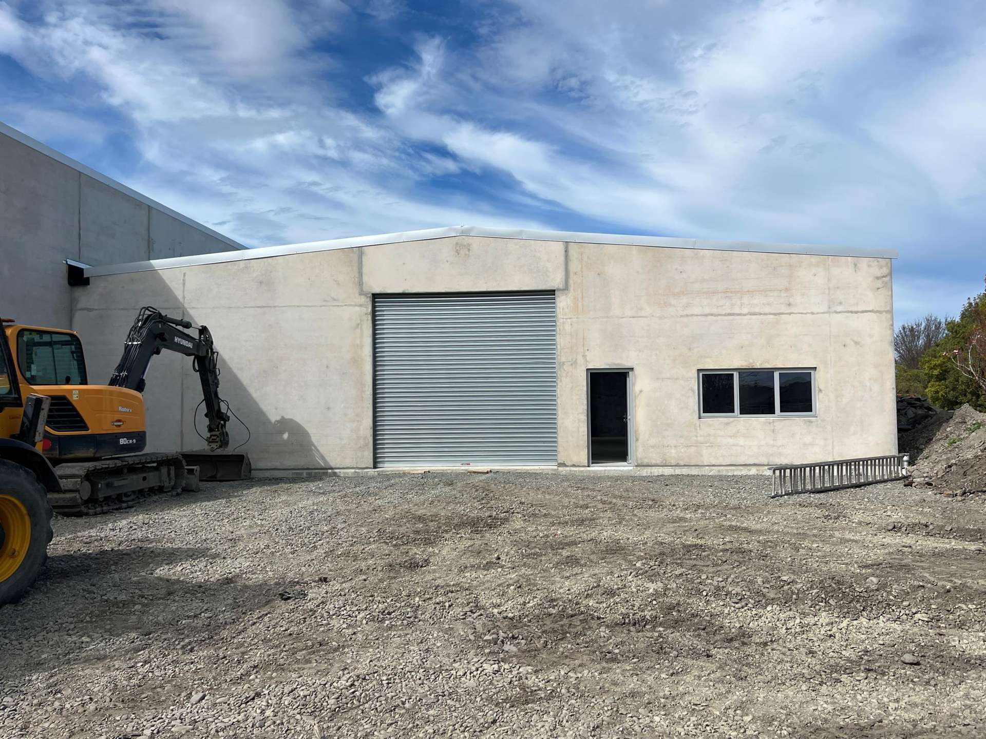 14/8 Lake Bryndwr Lane Burnside_0