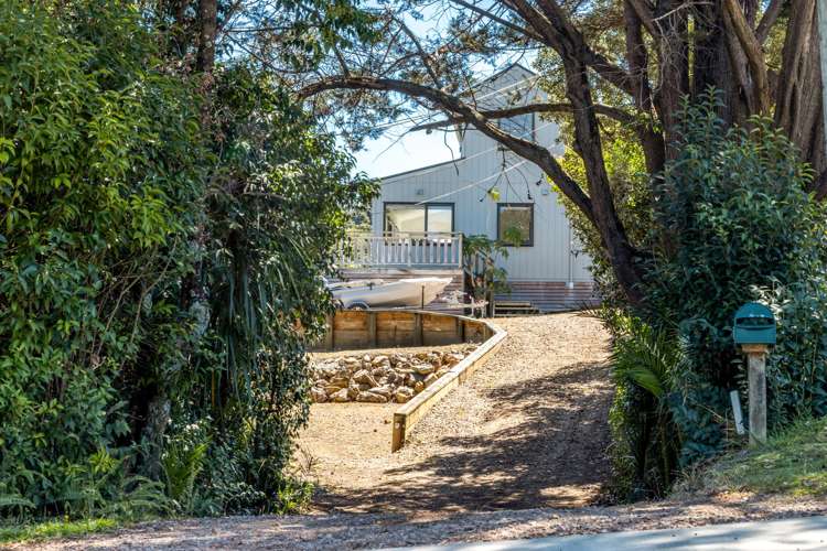 55 Hamilton Road Surfdale_32