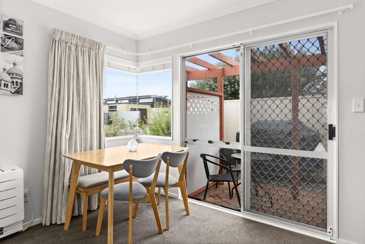 2A Cassino Crescent_3