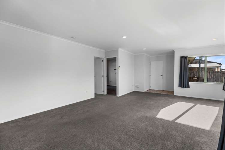 22 Longstead Avenue Papamoa_9