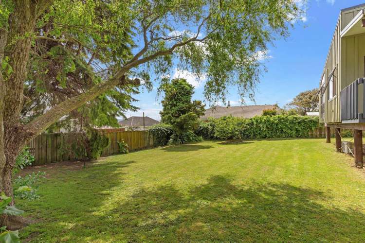 9 Oreti Place Clover Park_14