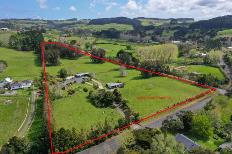 1132 Peak Road Helensville_22