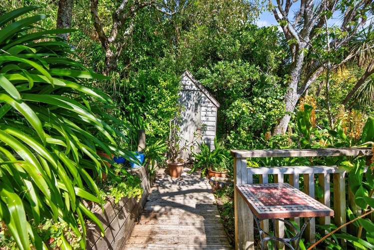 19 Karaka Street Eastbourne_36