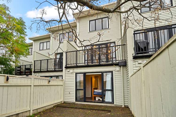 5/17 Lyon Avenue Mount Albert_16