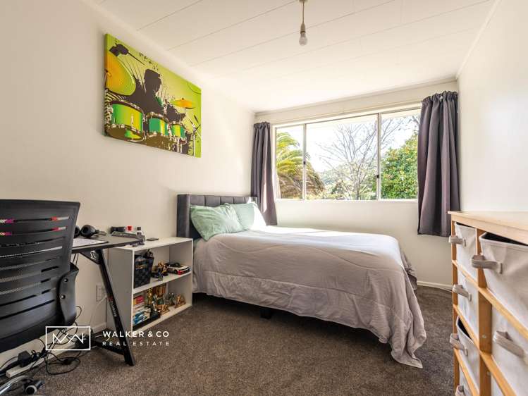 10 Hartford Crescent Totara Park_13
