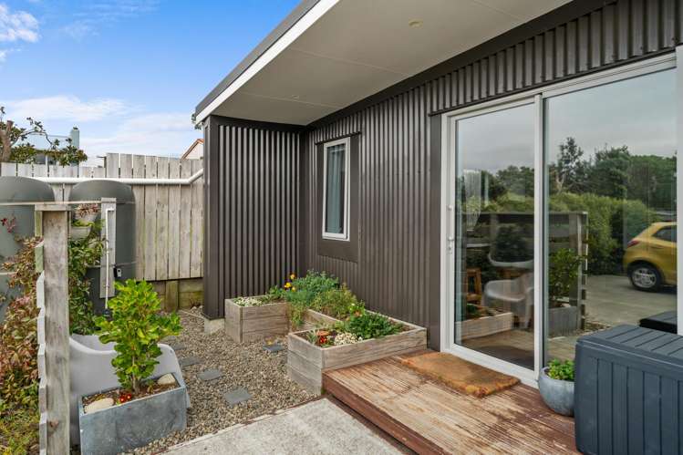 17B Tuki Street Titahi Bay_17